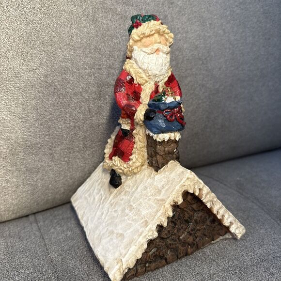 Santa on Rooftop Chimney Wind Up Musical Figure Christmas - Picture 2 of 9